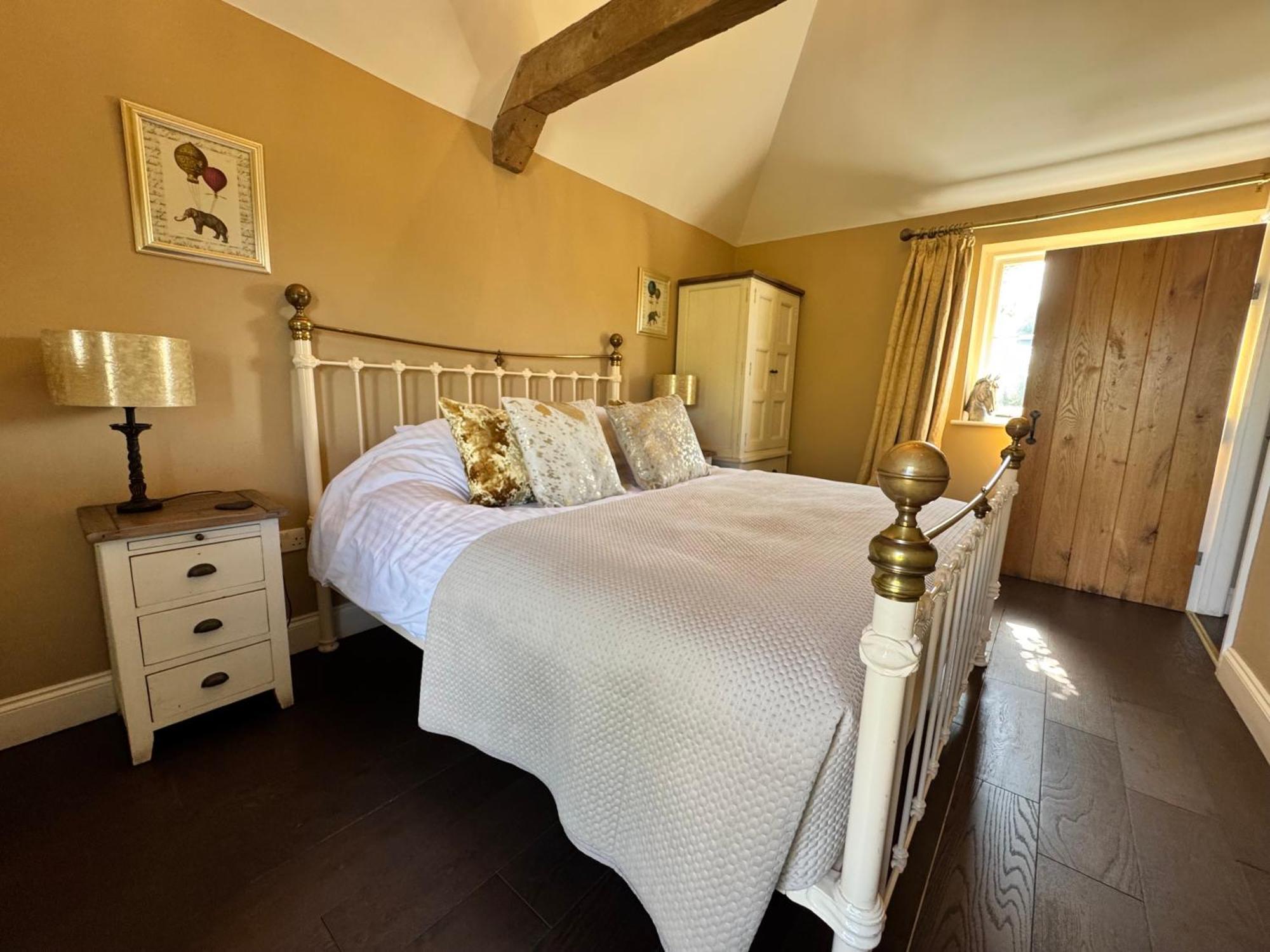 The Bowl Inn Charing Экстерьер фото
